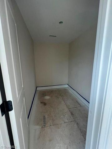 7616 Dovefield Drive, Stokesdale, NC 27357