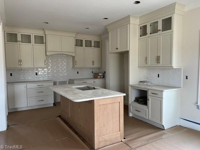 7616 Dovefield Drive, Stokesdale, NC 27357