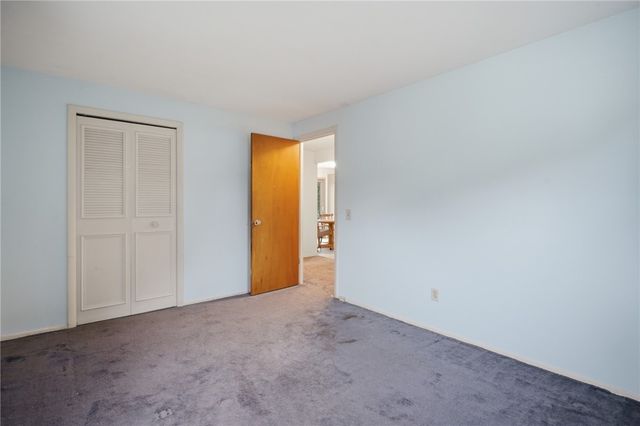 5 Vanderbilt Terrace, Coventry, RI 02816