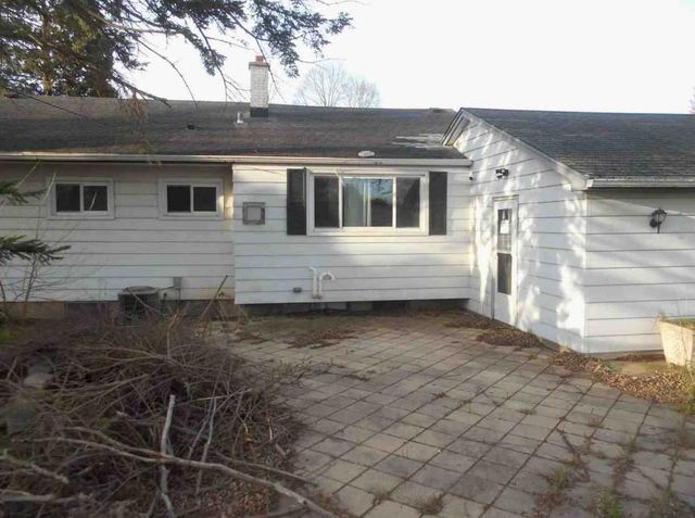 5400 W Dean ROAD, Brown Deer, WI 53223