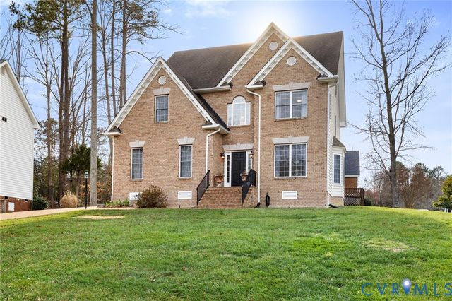16847 Jaydee Ter, Moseley, VA 23120