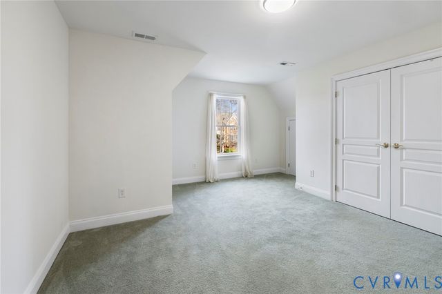 16847 Jaydee Ter, Moseley, VA 23120