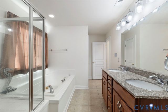 16847 Jaydee Ter, Moseley, VA 23120