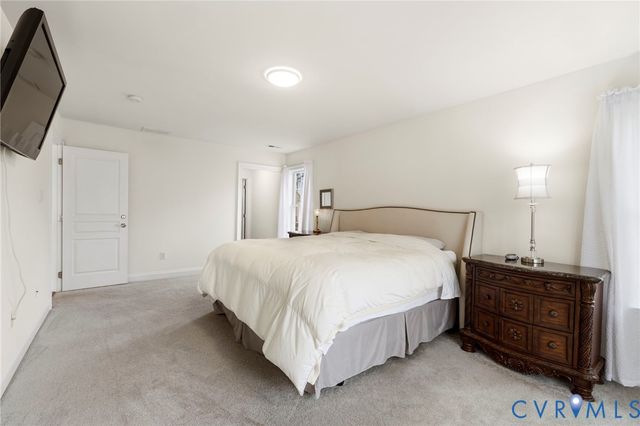 16847 Jaydee Ter, Moseley, VA 23120