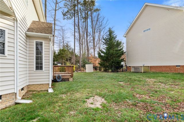 16847 Jaydee Ter, Moseley, VA 23120
