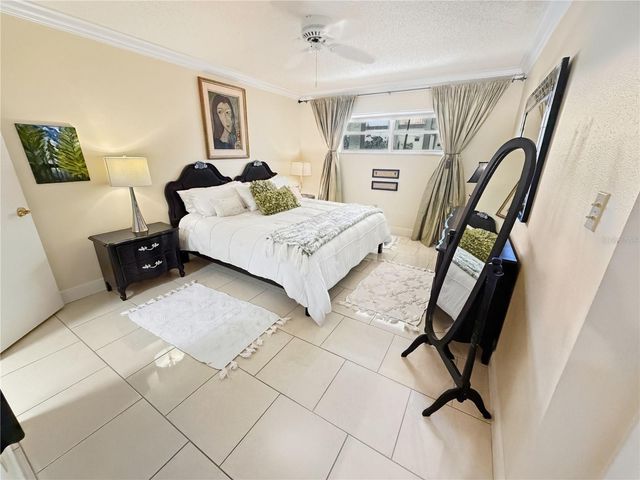 1355 S PORTOFINO DRIVE 103, Sarasota, FL 34242