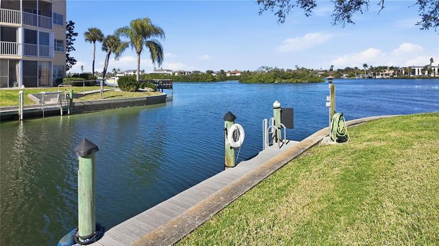 1355 S PORTOFINO DRIVE 103, Sarasota, FL 34242