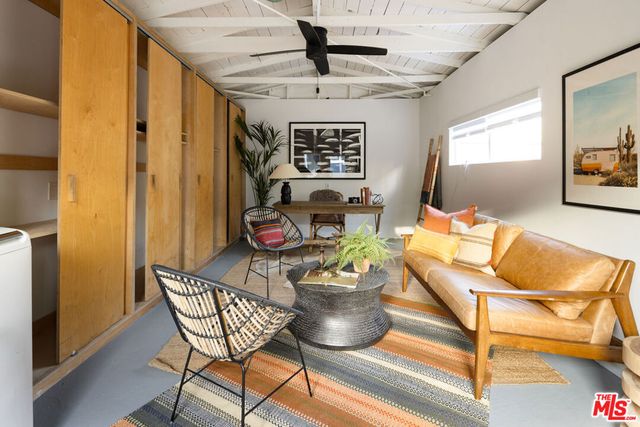 1938 Walgrove Avenue, Los Angeles, CA 90066