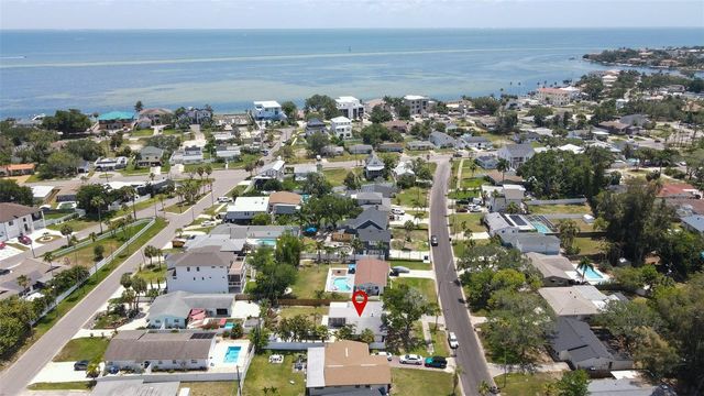 3727 ALABAMA AVENUE NE, St Petersburg, FL 33703