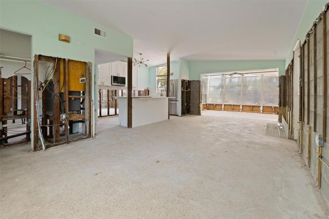 3727 ALABAMA AVENUE NE, St Petersburg, FL 33703