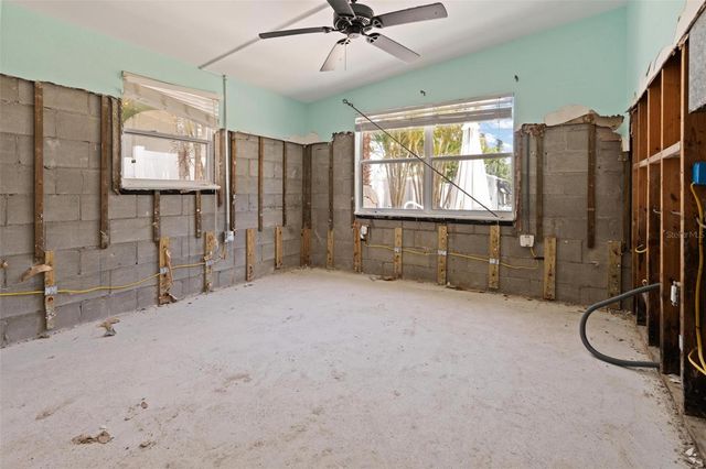 3727 ALABAMA AVENUE NE, St Petersburg, FL 33703