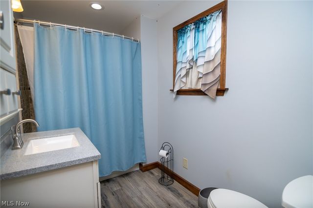 53341 Key Bellaire Road, Bellaire, OH 43906