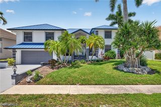 1124 Whiteheart CT, Marco Island, FL 34145