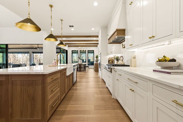 1028 Genoa Drive, Weatherford, TX 76087