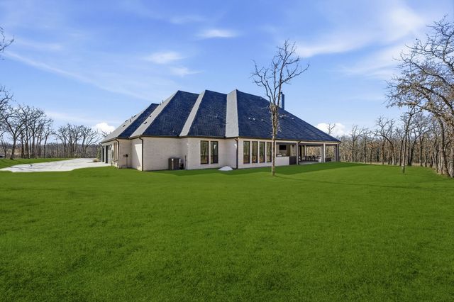 1028 Genoa Drive, Weatherford, TX 76087