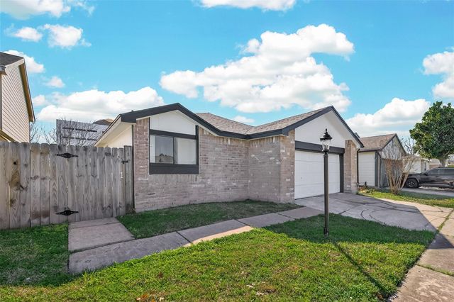 12817 Hill Branch Drive, Houston, TX 77082