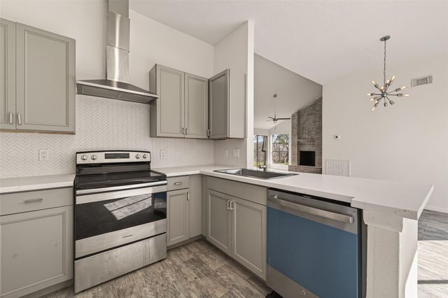12817 Hill Branch Drive, Houston, TX 77082