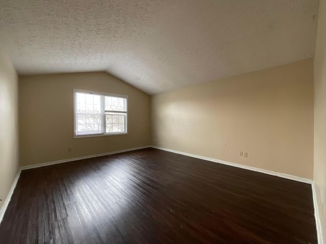 2107 Waymont Road, Columbus, OH 43229