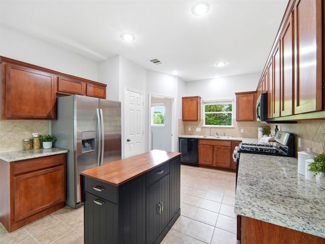 405 N Lynnwood TRL, Cedar Park, TX 78613