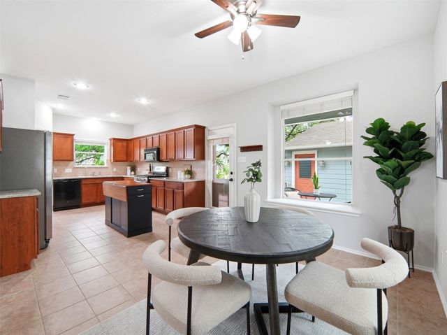 405 N Lynnwood TRL, Cedar Park, TX 78613