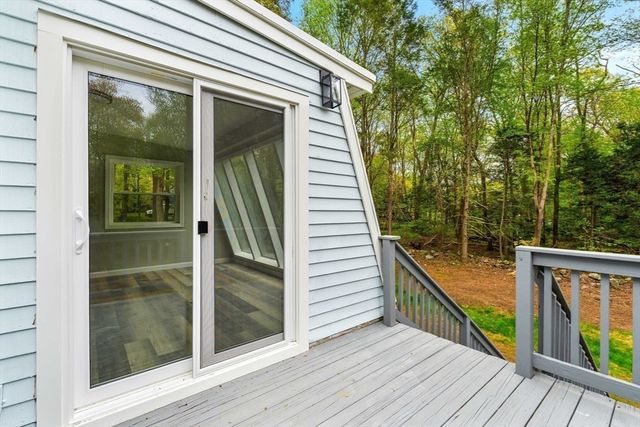 217 Dean St, Norton, MA 02766