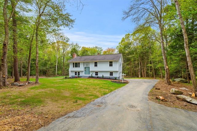 217 Dean St, Norton, MA 02766