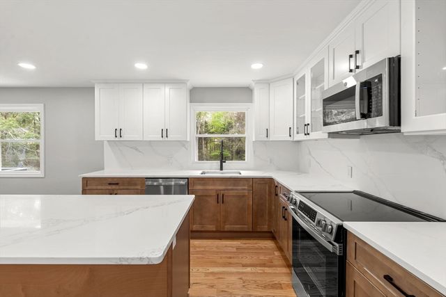 217 Dean St, Norton, MA 02766