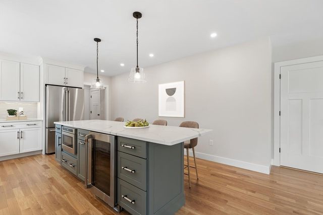 86 Adams Road, Tewksbury, MA 01876