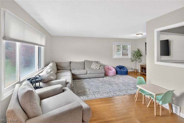 7434 Meadow Lane, Parma, OH 44134