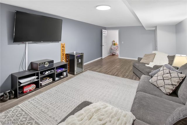 7434 Meadow Lane, Parma, OH 44134