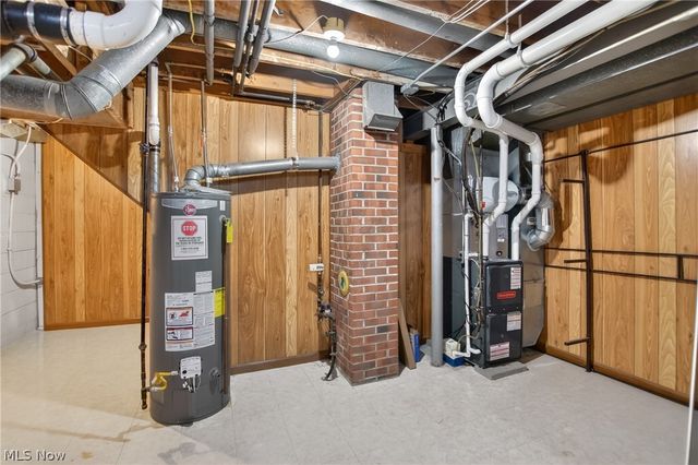 7434 Meadow Lane, Parma, OH 44134