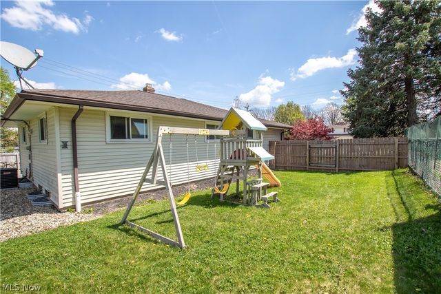 7434 Meadow Lane, Parma, OH 44134