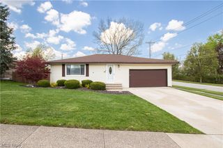7434 Meadow Lane, Parma, OH 44134