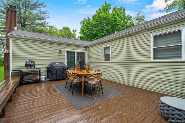 2 Otter Road, Campbell Hall, NY 10916