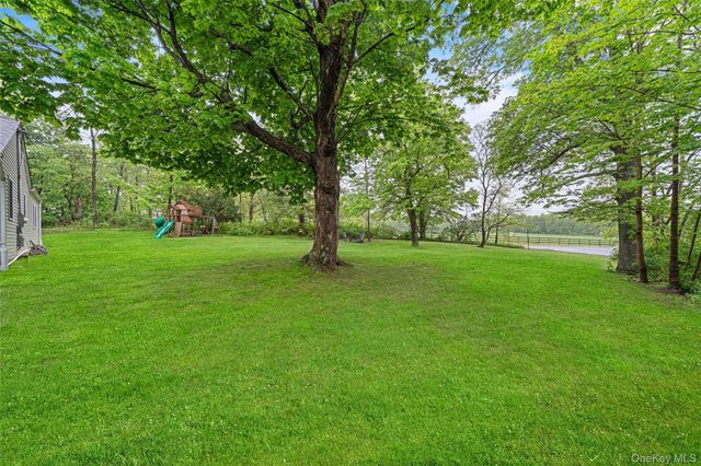2 Otter Road, Campbell Hall, NY 10916