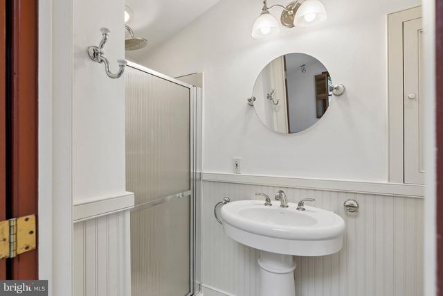 1139 FAIRVIEW RD, Swarthmore, PA 19081