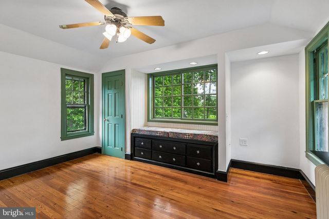 1139 FAIRVIEW RD, Swarthmore, PA 19081