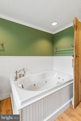 1139 FAIRVIEW RD, Swarthmore, PA 19081