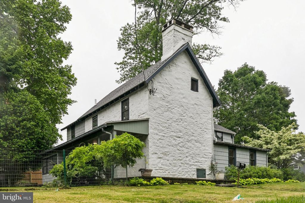 1139 FAIRVIEW RD, Swarthmore, PA 19081