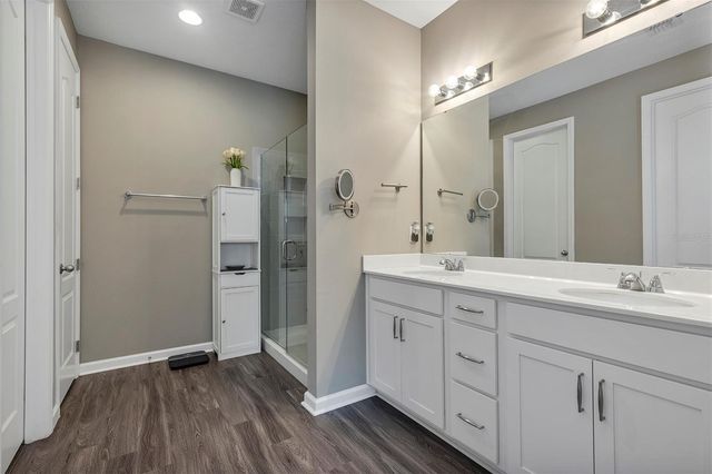 2012 SLOANS OUTLOOK DRIVE, Groveland, FL 34736