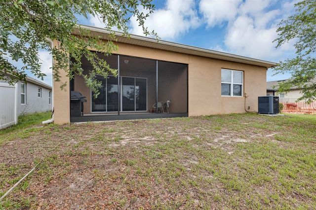 2012 SLOANS OUTLOOK DRIVE, Groveland, FL 34736