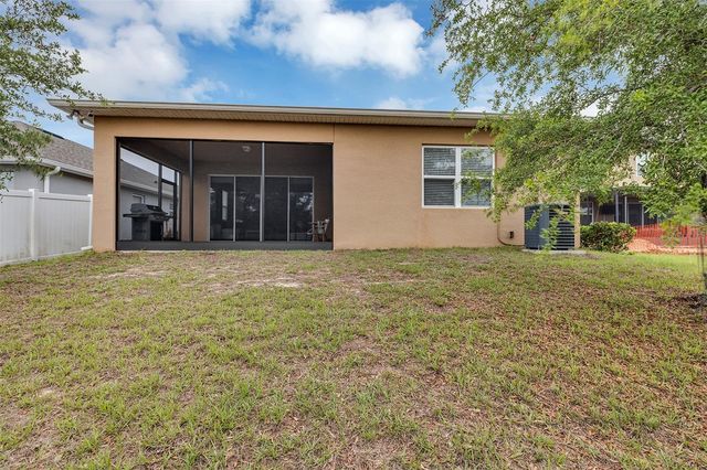 2012 SLOANS OUTLOOK DRIVE, Groveland, FL 34736