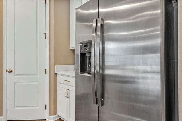 2012 SLOANS OUTLOOK DRIVE, Groveland, FL 34736