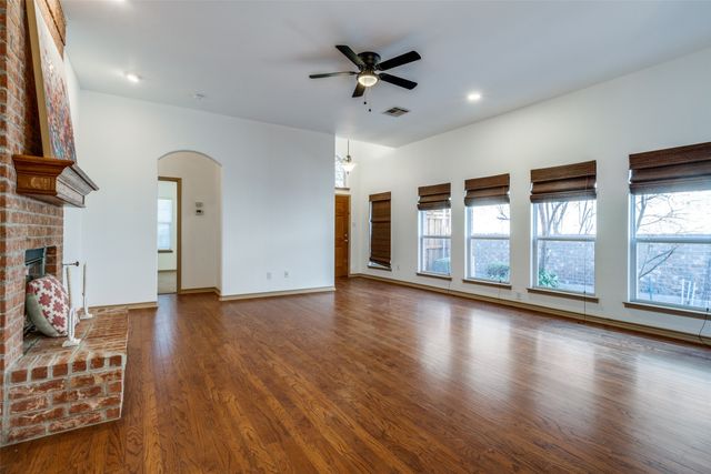 7586 saint Stephens Square, Frisco, TX 75035