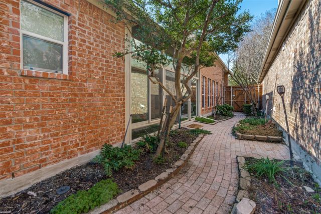 7586 saint Stephens Square, Frisco, TX 75035