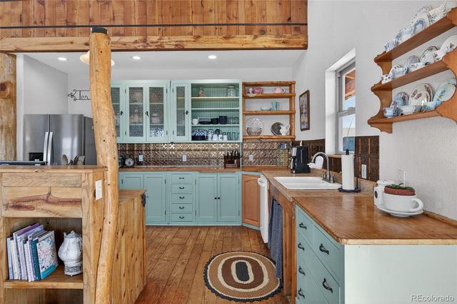 31885 Ridge Road, Ramah, CO 80832