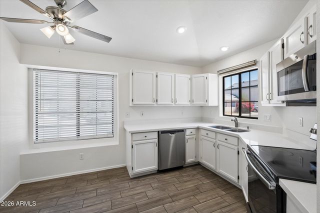 2053 W COLUMBINE Drive, Phoenix, AZ 85029
