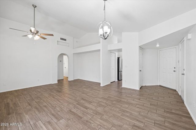 2053 W COLUMBINE Drive, Phoenix, AZ 85029