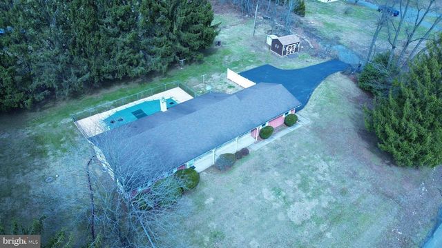 6599 ROUTE 209, Lykens, PA 17048