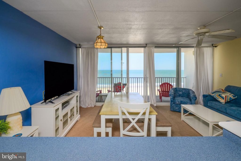 Image 9 of property listing at 3001 ATLANTIC AVE #608, Ocean City, MD 21842
